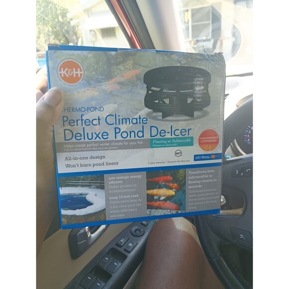 K&H Pet Products Perfect Climate Deluxe Pond De-Icer 250 watts Black 6" x 6" x - Picture 1 of 2
